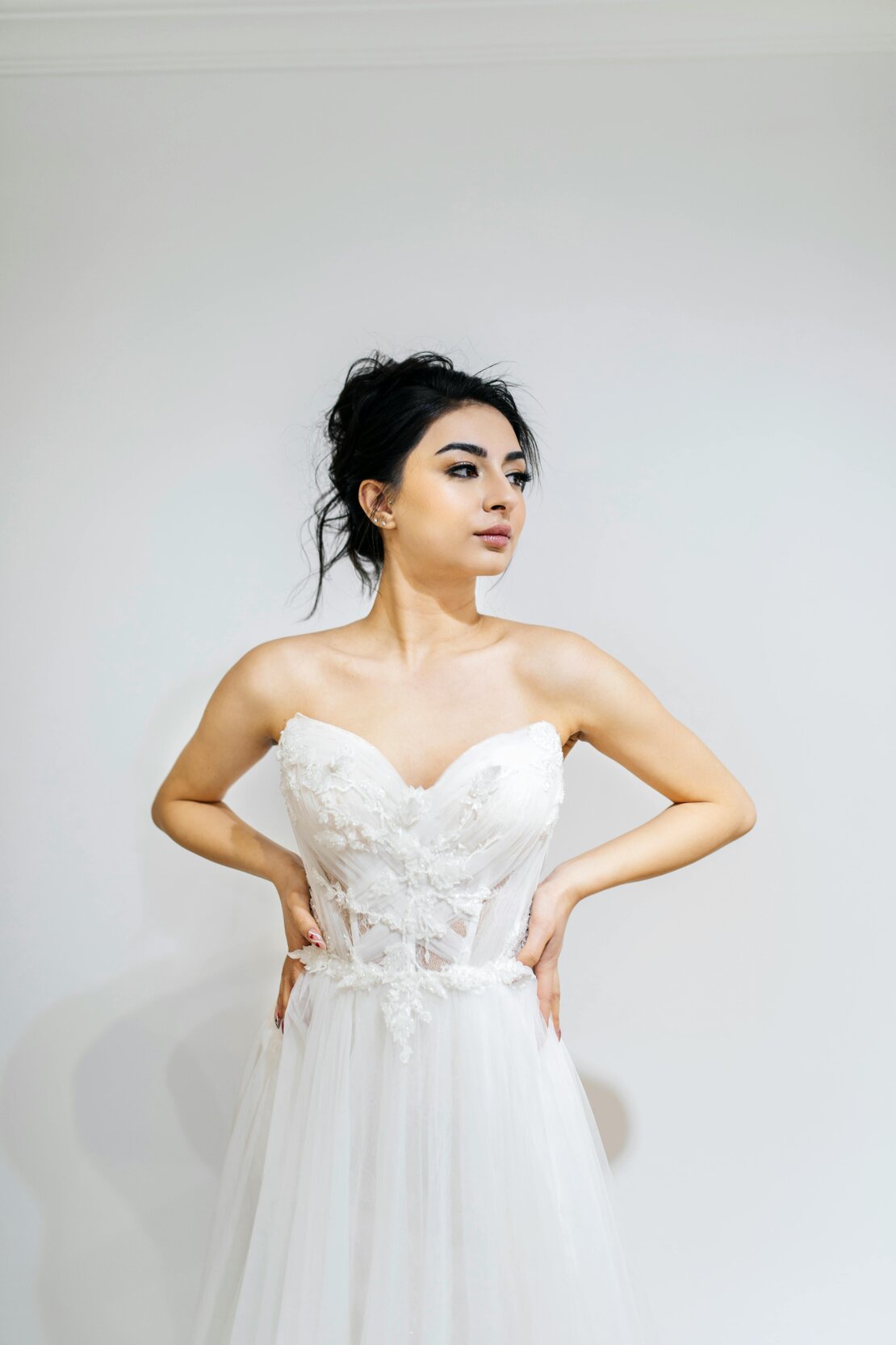 Bride getting ready with a smooth, contoured back